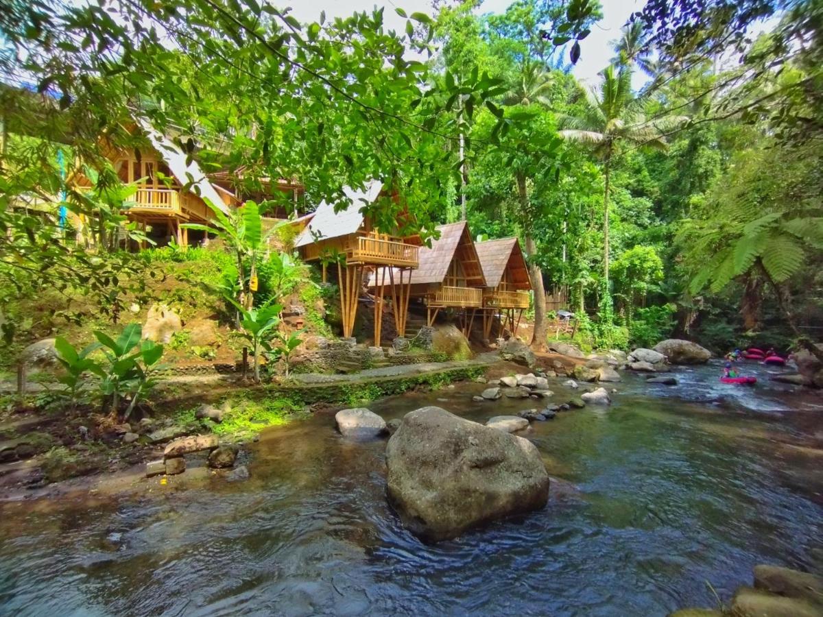 Aksha Riverside Ubud Tampaksiring Kültér fotó